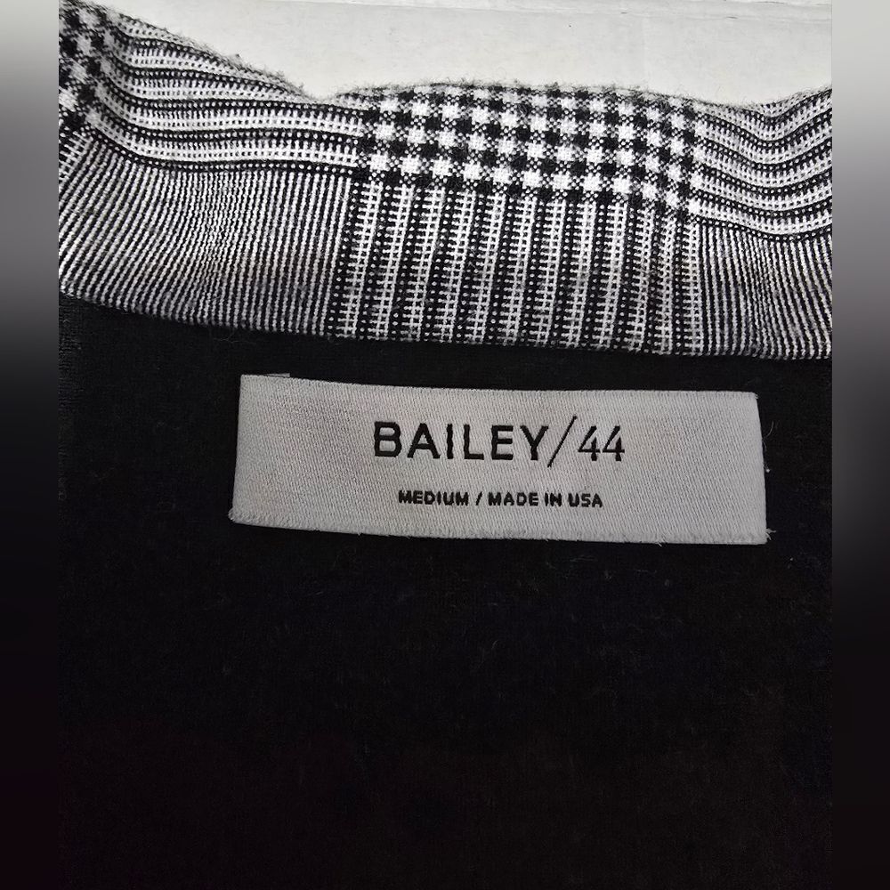 Bailey 44 Rough Around The Edges Plaid Boyfriend Blazer Size Medium - Picture 9 of 14